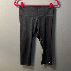 Champion Cropped Fitted Leggings